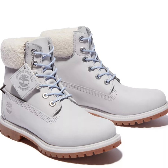WOMEN'S TIMBERLAND® PREMIUM 6-INCH WATERPROOF BOOTS - Picture 3 of 6